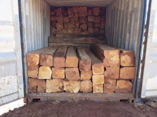 Teak wood 0-5%, Length : 10-15Ft, 5-10Ft