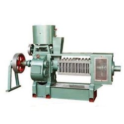 Semi Automatic 4 Bolt Oil Expeller Machine, Capacity : 1-5 Ton/Day