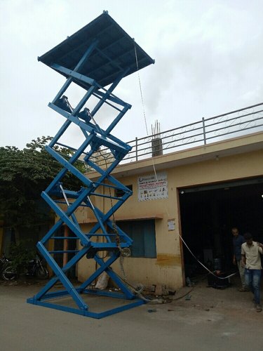 Forcelift Semi Automatic High Rise Scissor Lift, For Industrial Use, Lifting Capacity : 0-2.5 Ton