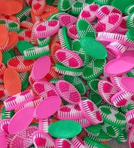 Plastic Bulldog Cloth Brush, Size : Standard