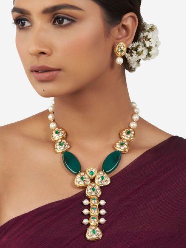 Gold Plated Metal Kundan Necklace Sets, Style : Indian Ethnic