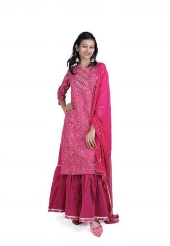Ladies Kurta Skirt With Dupatta, Feature : Anti-Wrinkle, Comfortable