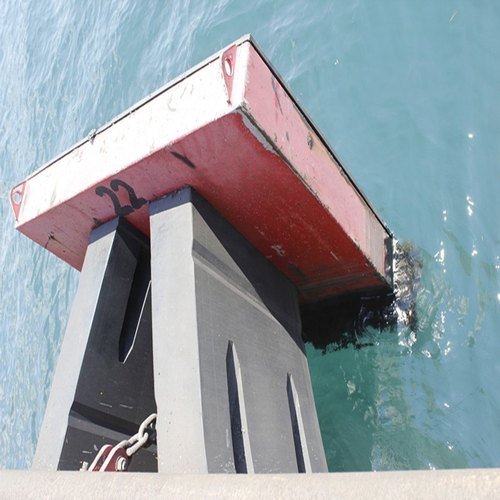 Rubber Marine Leg Element Fender, For Submarine Use, Size : 2000x500 Mm