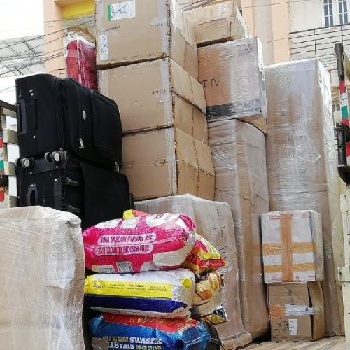 Loading unloading services