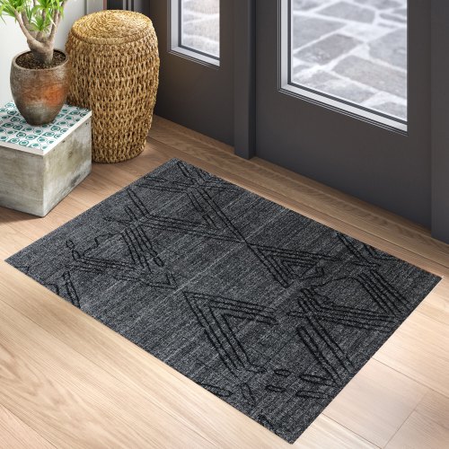 Hand Woven Rugs, For Home, Hotel, Office, Feature : Easily Washable, Light Weight