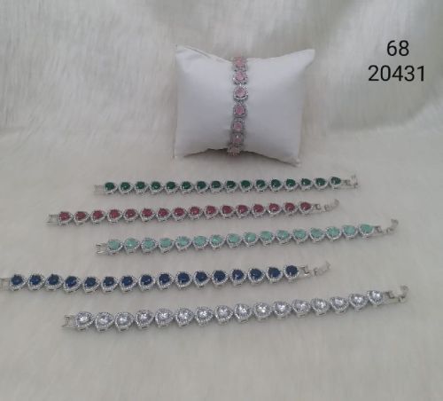 Imitation Bracelet, Feature : Finely Finished, Smooth Texture, Unique Color