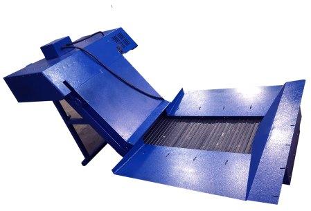 Rectangular Polished Hinged Belt Conveyor, For Moving Goods, Voltage : 220V