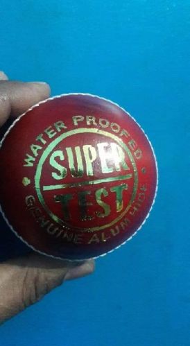 Plain Leather Cricket Balls, Size : Standard