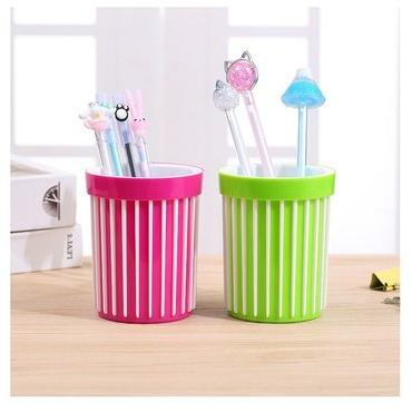 Plastic Office Desktop Pen Stand, Color : Random Color