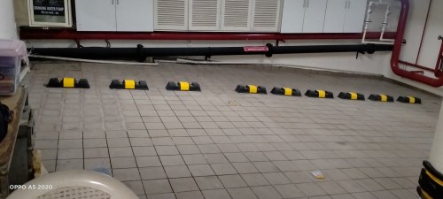 Rubber Wheel Stopper, Width : 70mm