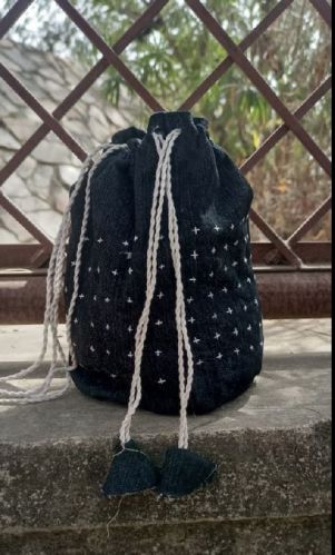 Easily Washable Embroided Denim Potli, Technics : Attractive Pattern, Handloom, Washed