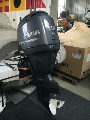 Slightly Used Yamaha 115HP 4 Stroke Outboard Motor Engine