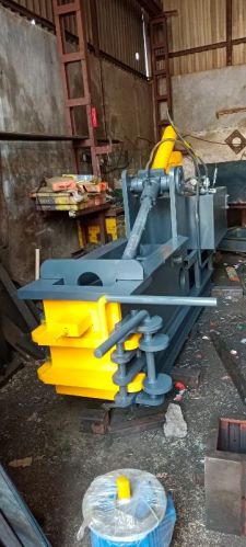 Hydraulic Scrap Baling Press