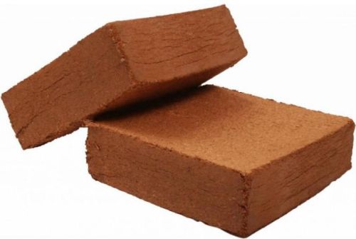 Rectangular Coir Pith 5kg Coco Peat Block, For Partition Walls, Color : Brown