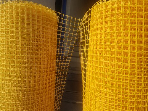Plastic Wire Mesh, For Cooler, Mesh Size : 15 Mm