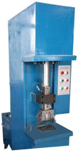 Valve Change Machine