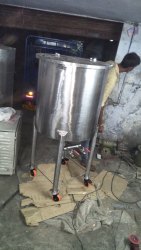 JPSONS Round Liquid Storage Tanks