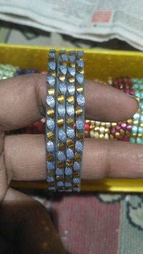 Polished Beaded Bangles, Feature : Attractive Designs, Finely Finished, Scratch Resistant, Smooth Texture