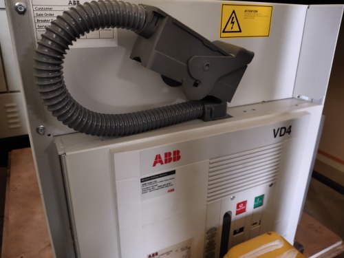 ABB VD4 Vacumm Circuit Breakers