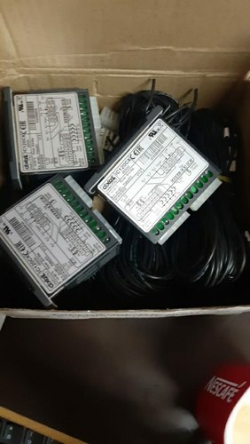 Dixell Temperature Controller