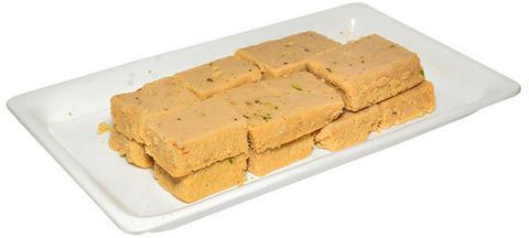 Milk Burfi, Packaging Size : TRADITIONAL SWEET BOX