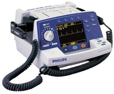 Philips Defibrillators, Voltage : 220 V