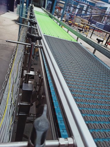 UHMW Case Modular Conveyor, For Moving Goods, Specialities : Long Life, Excellent Quality, Corrosion Proof