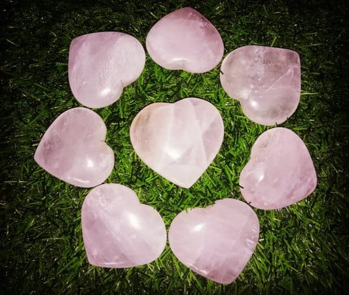 Rose Quartz Heart Shaped Gemstone, For Jewellery Use, Size : 0-10mm, 10-20mm, 20-30mm, 30-40mm