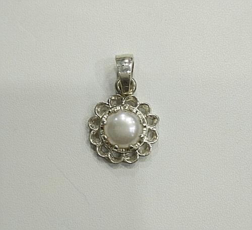 Silver Polished Plain Pearl Pendant, Purity : 3 To 15 Carat