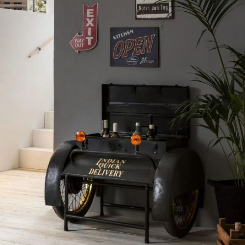 Polished Black Metal Bar Furniture, For Hotel, Restaurant