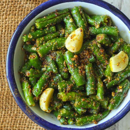 Green Chili Pickle, Taste : Spicy