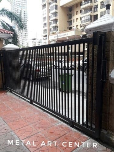 Mild Steel Sliding Gate, Color : Black