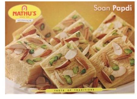 Soan Papdi, Packaging Type : Sweet Box