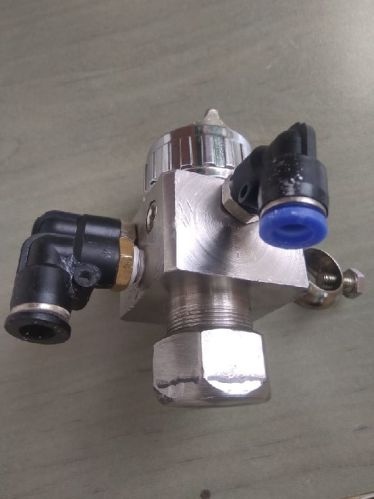 High Polished Automatic Spray Nozzle, For Industrial Use, Feature : Non Breakable