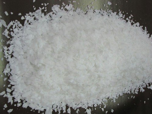 Caustic soda flakes, Packaging Type : White for Laboratory