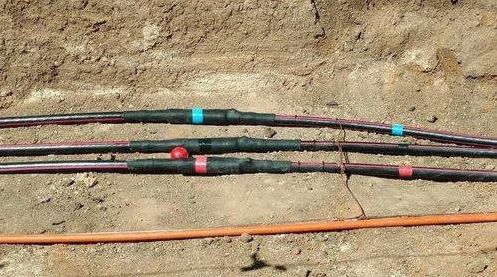 Cabseal Straight Through Cable Jointing Kit, Rated Voltage : 33 kV