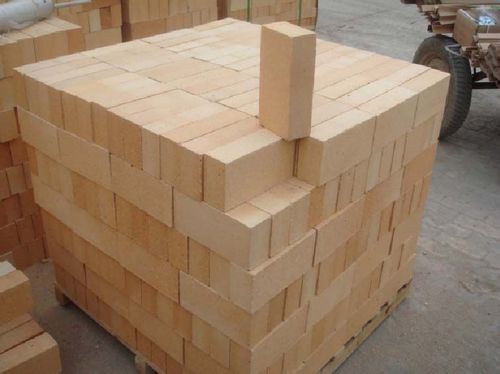 Alumina Fire Clay Bricks, Size : 9 ' X 4.5 ' X 3 '