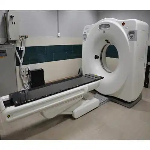 Toshiba Asteion VP CT Scanner