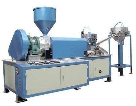 Plastic PET Bottle Making Machine