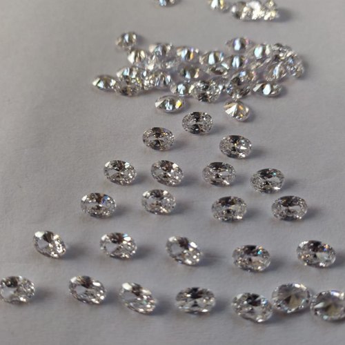 Synthetic American Diamond, Packaging Type : Packet