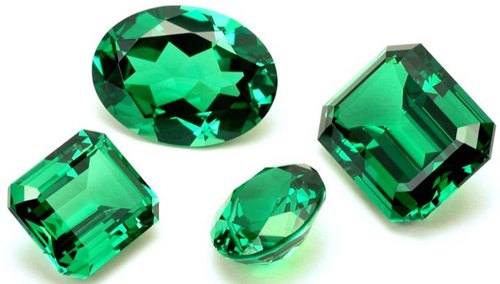 Oval Emerald Gemstone, Color : Green