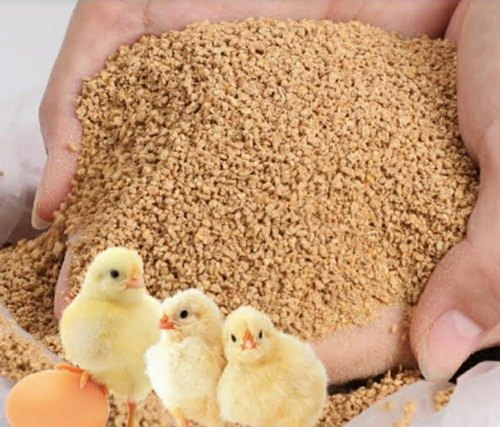 Gay Chhap Poultry Feeds, Packaging Size : 50-70 Kg