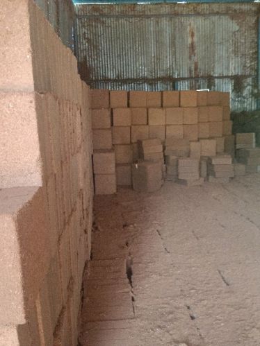 High EC Blocks Seived Destoner, For Rectangular, Color : Brown