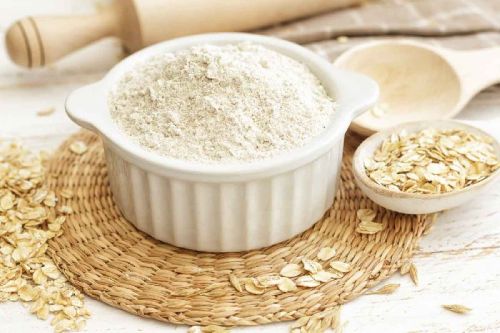 Common Oats Flour, For Breakfast Cereal, Food, Snacks, Purity : 100% Pure