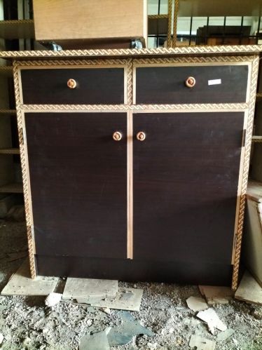 Swing Polished Wooden Storage Cabinet, Feature : Fine Finished, Hard Structure, Non Breakable