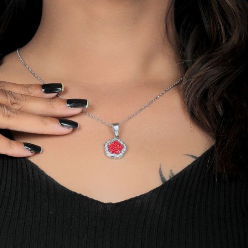 Kilory Jwewlry Red Diamond Hexagon Neckless, Style : Common