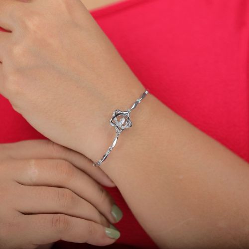 Star Dancing Diamond Unique Bracelet, Feature : Finely Finished, Rust Proof, Scratch Resistant, Shiny Look
