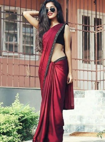 Party Wear Sarees, Packaging Type : Red, Pink, White, Blue, Green
