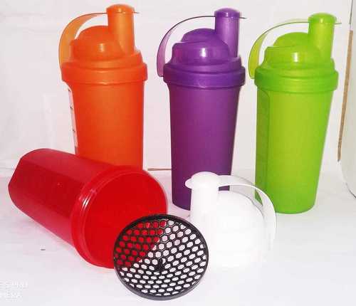 My Style Colored Plastic Shaker Bottle