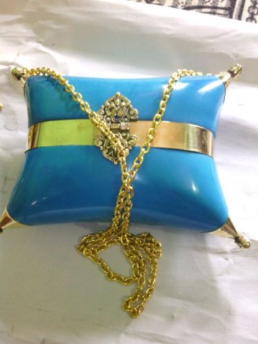 Plain Metal Polished Brass Pillow Purse, Occasion : Party